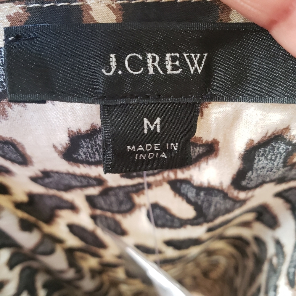 🆕️J. CREW Ruffle Sleeve Leopard Top🆕️ - Picture 11 of 13